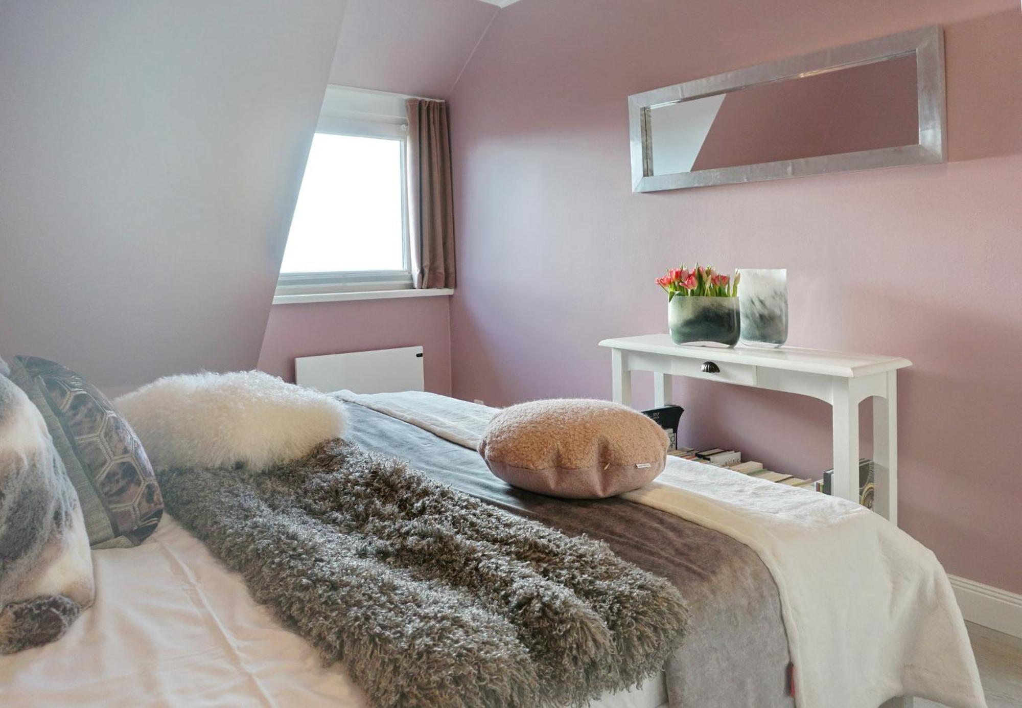 Watt Vy Villa ลิสท์ ภายนอก รูปภาพ